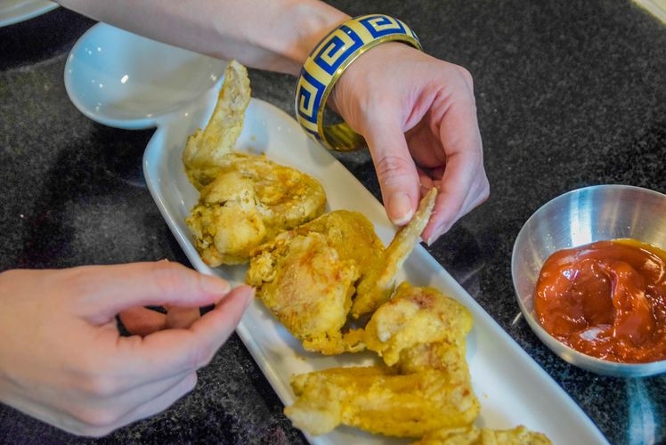 Pinoy Crunchy Fried Chicken